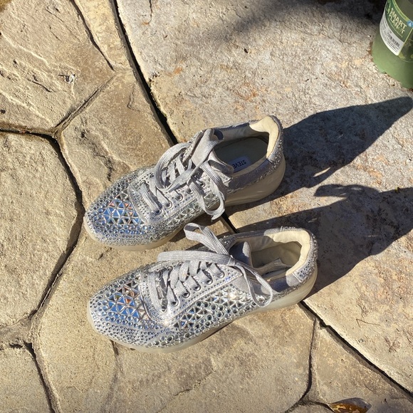 Steve Madden sparkly Carissa sneakers 8 mirror disco - Picture 12 of 14
